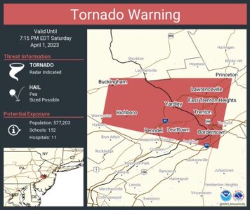 Tornado warning, severe thunderstorm warning in effect Saturday evening (updated)
